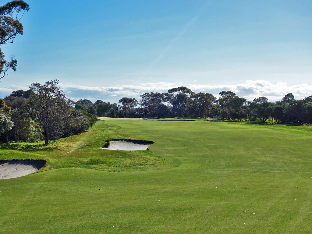 11th Hole at Royal Melbourne Golf Club (West) (455 Yard Par 4)